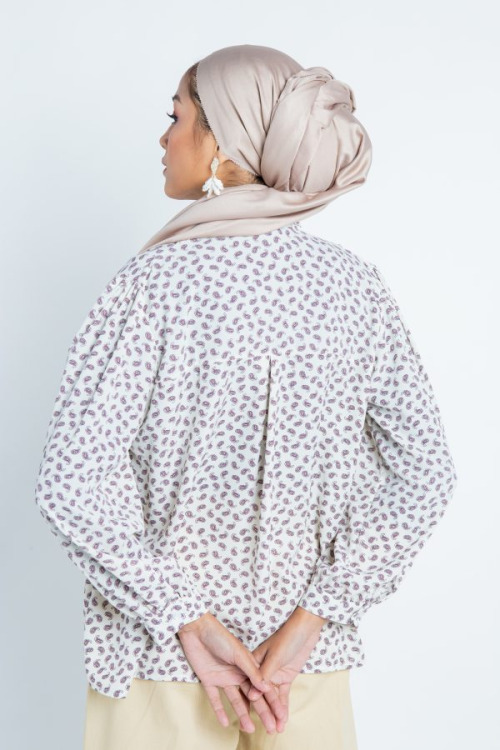 White Collared Printed Top