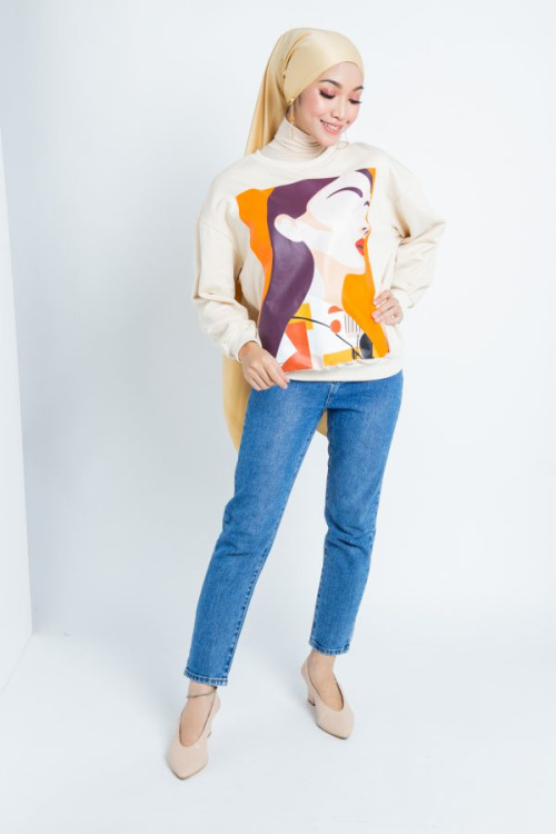 Coriander Sweatshirt in Beige