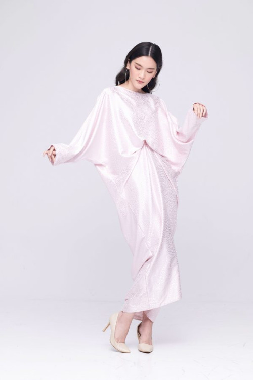 Pink Aerisa Satin Kaftan