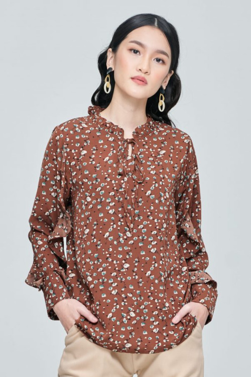 Brown Spring Ruffle Sleeve Top