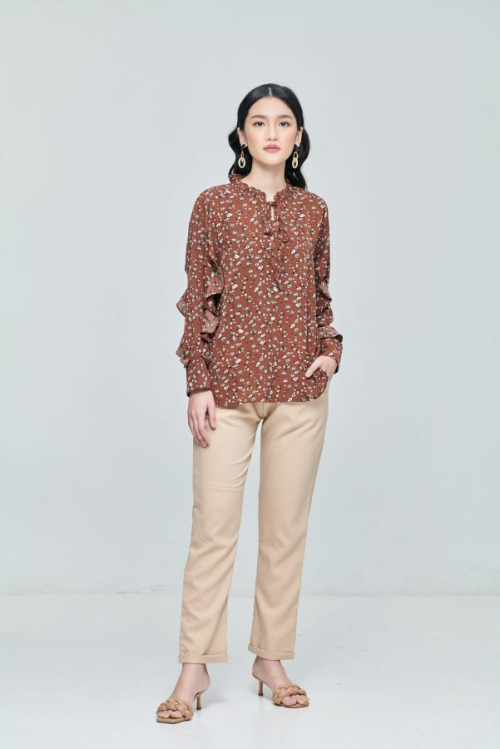 Brown Spring Ruffle Sleeve Top