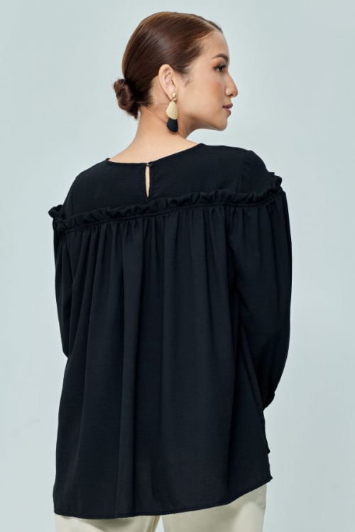 Black Ruffle Cuff Sleeve Top