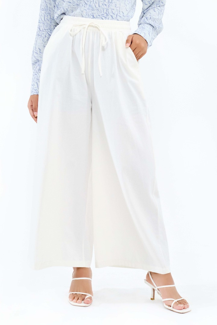 White Kyra Lightweight Cotton Pallazo Wide Pants - MC Vogue Malaysia