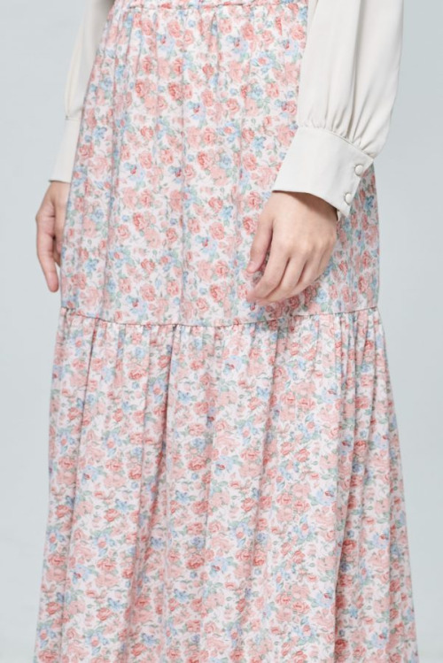Light Pink Flare Hem Straight Skirt