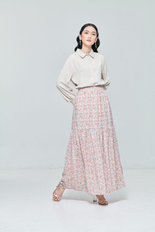 Light Pink Flare Hem Straight Skirt