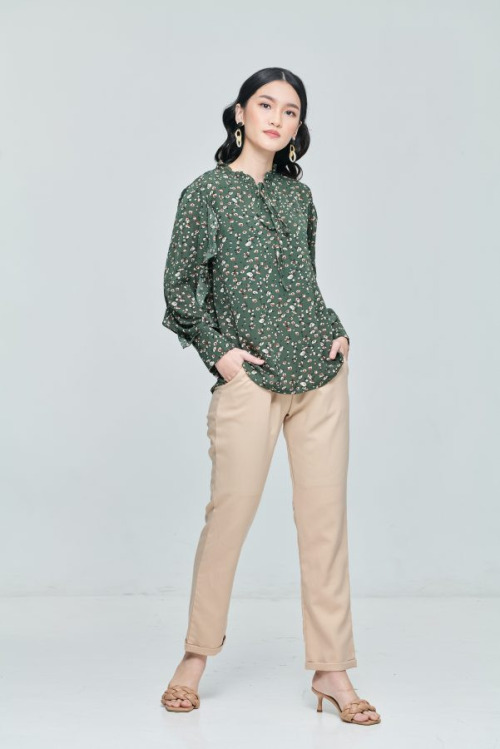 Dark Green Spring Ruffle Sleeve Top