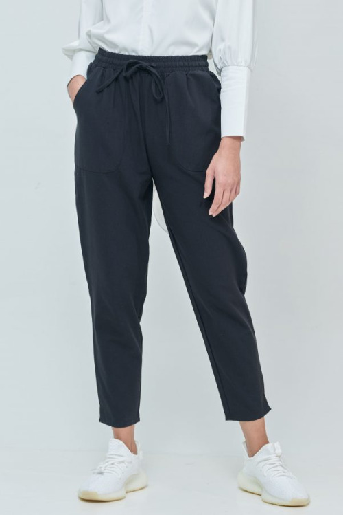Black Cara Ankle Pants