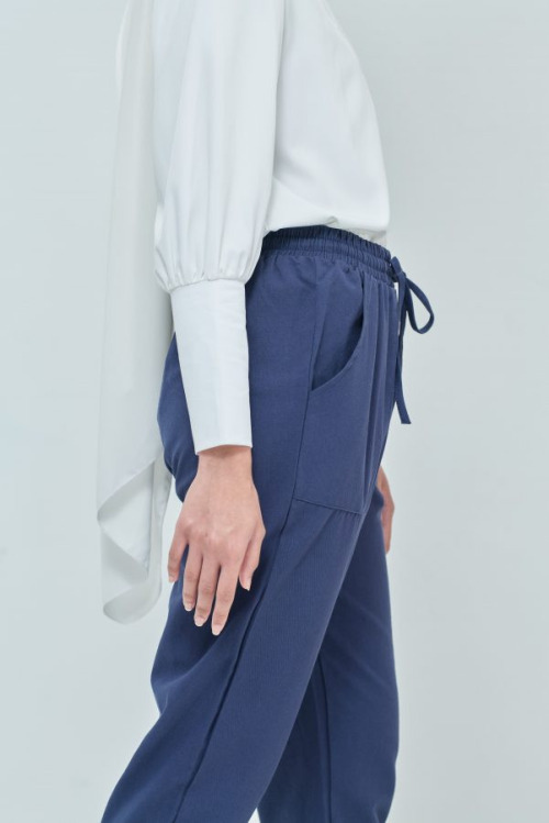 Blue Cara Ankle Pants