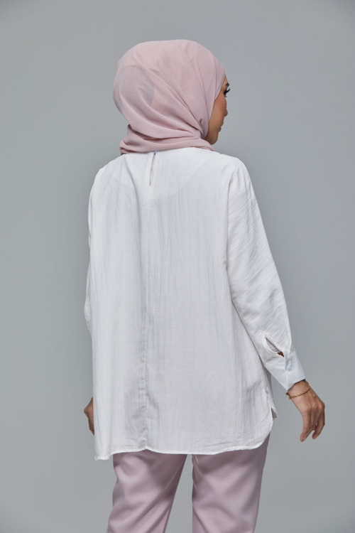 White Alice Basic Linen Blouse