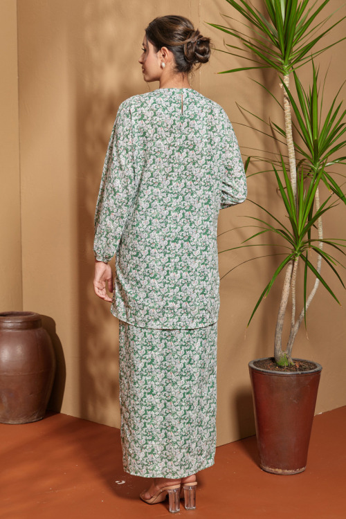 Green Nawra Embroidery Printed Modern Kurung Set