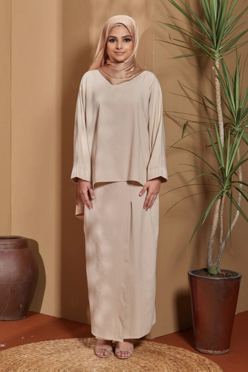 Nude Malika Cotton Linen Kurung Set