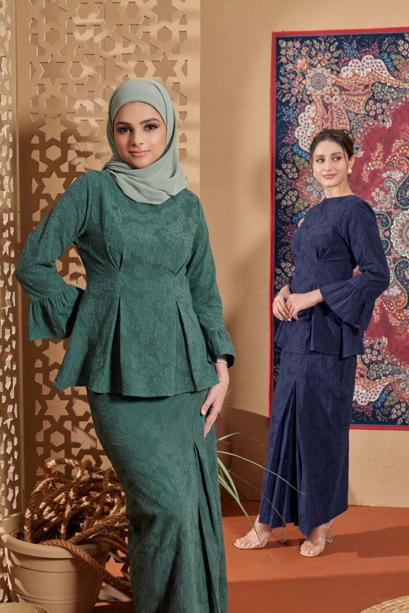 pelpum-mini-kurung