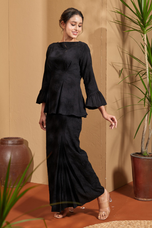 Black Nahla Textured Peplum Mini Kurung