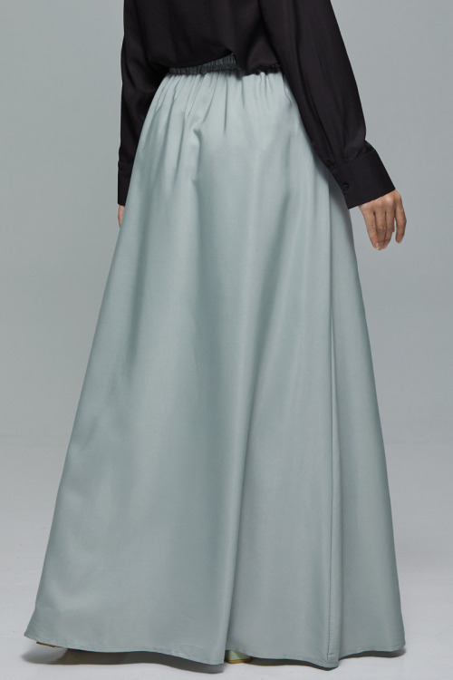 Grey Minaz Elastic Tie Maxi Satin Skirt
