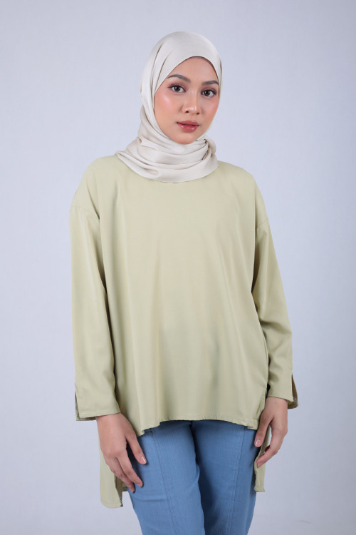 Baby Green Nelly High-Low Slit Blouse