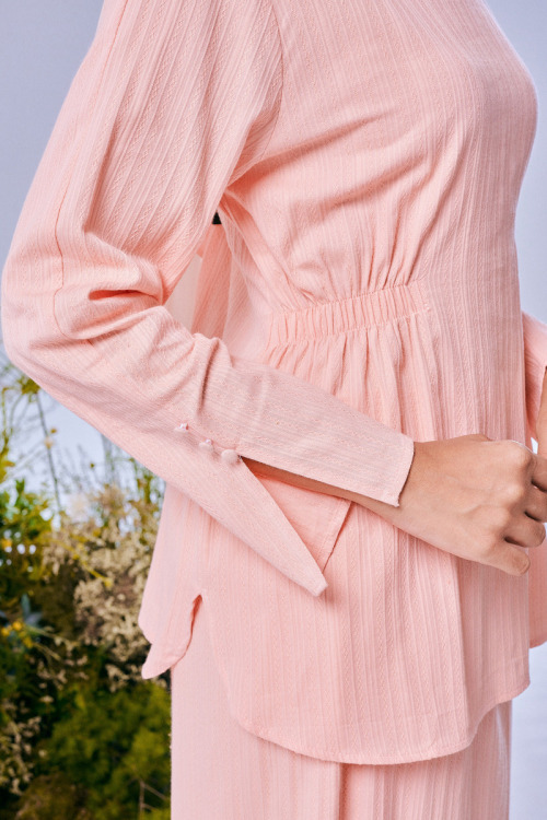 Pink Caroline Cotton Textured Kurung