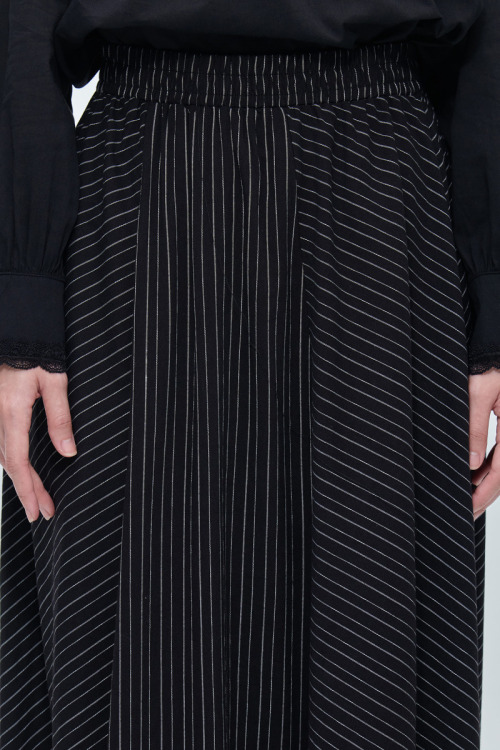 Black Elinie Stripes Maxi Cotton Skirt