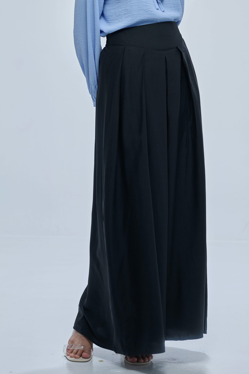 Black Haifa Wide Waistband Flare Skirt