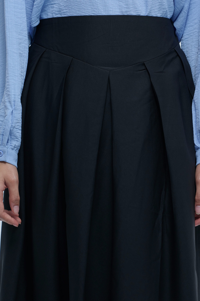 Black Haifa Wide Waistband Flare Skirt